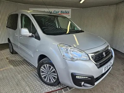 Used Peugeot Partner Tepee Allure 100 HP (73 kW) 2018 Silver MPV