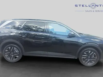 Used Peugeot 5008 Allure 143 HP (105 kW) 2025 Black SUV
