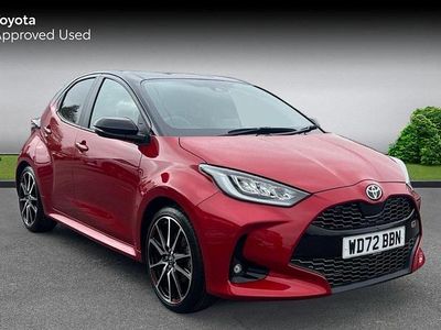 Second-hand Toyota Yaris Hybrid Sport 116 CP (85 kW) 2023 Scarlet flare bi tone