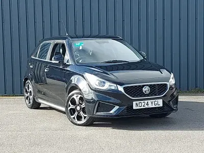Used MG MG3 Exclusive 106 HP (77 kW) 2024 Black Hatchback