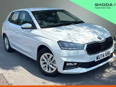 New Skoda Fabia SE 85 HP (62 kW) 2025 Moon white metallic Hatchback