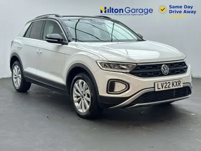 Used VW T-Roc Life 150 HP (110 kW) 2022 White SUV