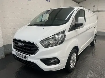 Used Ford Transit Custom Limited 130 HP (95 kW) 2023 White Van