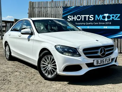 Used Mercedes C220 SE 2015 White Sedan