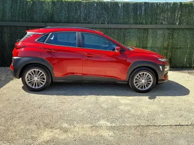 Used Hyundai Kona SE 120 HP (88 kW) 2019 Red SUV