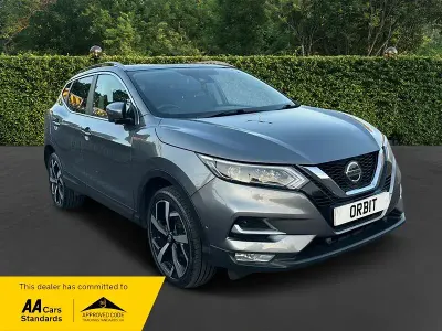 Used Nissan Qashqai Tekna 115 HP (84 kW) 2018 Grey SUV