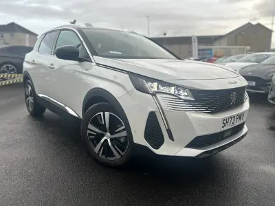 Käytetty Peugeot 3008 GTi 2023 Valkoinen Viistoperä