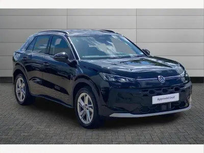 New VW T-Roc Life 116 HP (85 kW) 2026 Grenadilla black SUV