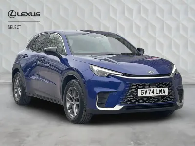 Used Lexus LBX 136 HP (100 kW) 2024 Blue SUV