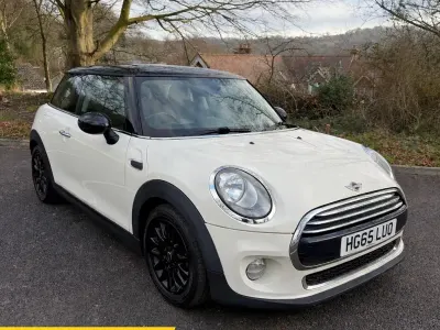 Used Mini Cooper Hatch 136 HP (100 kW) 2016 White Hatchback