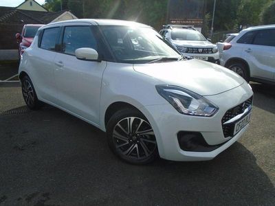 Used Suzuki Swift SZ5 83 HP (61 kW) 2023 White Hatchback