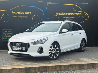 Second-hand Hyundai i30 Premium 90 CP (66 kW) 2017 Alb Break