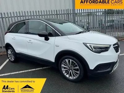 Used Vauxhall Crossland X SRi 83 HP (61 kW) 2020 White SUV