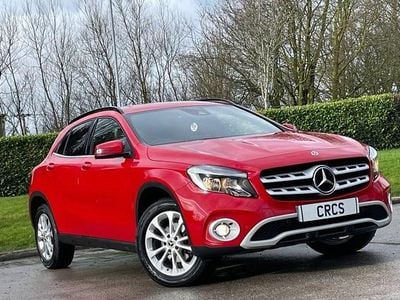 Used Mercedes GLA200 Executive 156 HP (114 kW) 2018 Red SUV