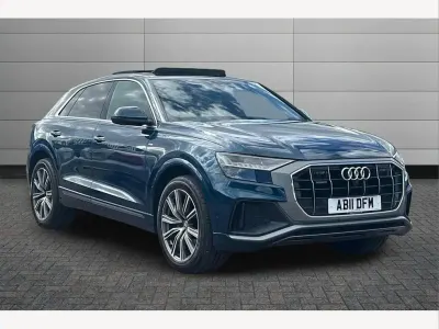 Used Audi Q8 S-Line 286 HP (210 kW) 2018 Galaxy blue SUV