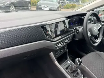 Begagnad VW Taigo Match 115 HK (84 kW) 2025 Grå SUV