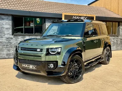 New Land Rover Defender HSE Dynamic 2026 Woolstone green SUV