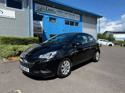Używany Vauxhall Corsa Design Edition 75 KM (55 kW) 2019 Czarny Hatchback
