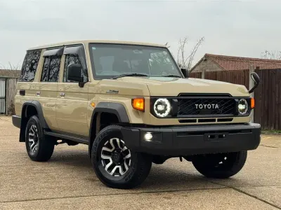 New Toyota Land Cruiser 204 HP (150 kW) 2025 Beige SUV