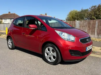 Used Kia Venga 89 HP (65 kW) 2013 Red Hatchback