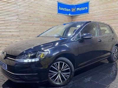 Used VW Golf VII SE 115 HP (84 kW) 2018 Black Hatchback