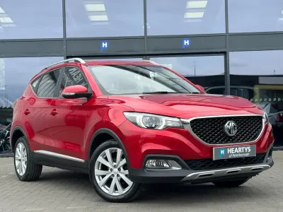 Used MG ZS Excite 106 HP (77 kW) 2018 Red SUV