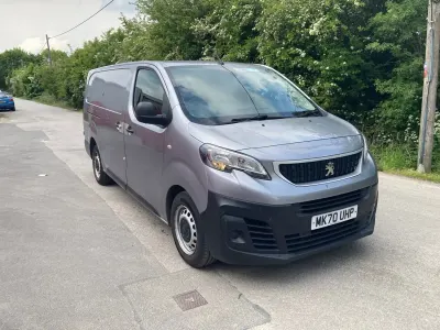 Second-hand Peugeot Expert 2021 Gri Van