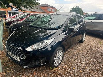 Used Ford Fiesta Titanium 125 HP (91 kW) 2017 Black Hatchback