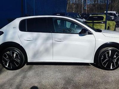 Used Peugeot 208 GT 134 HP (98 kW) 2025 White Hatchback