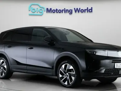 Used Vauxhall Grandland X Ultimate 136 HP (100 kW) 2025 Black SUV