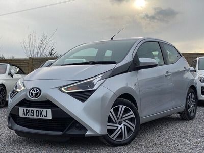 used Toyota Aygo 1.0 VVT-I X-PLAY 5d 69 BHP