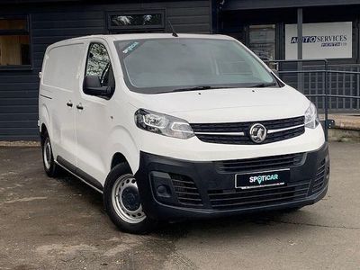 Used Vauxhall Vivaro Edition 120 HP (88 kW) 2020 White MPV