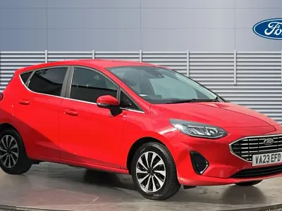 Used Ford Fiesta Titanium 100 HP (73 kW) 2023 Red Hatchback