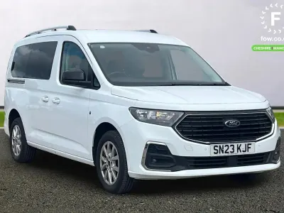 Used Ford Tourneo Connect Titanium 122 HP (89 kW) 2023 White MPV