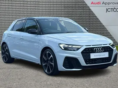 Used Audi A1 Black Edition 108 HP (79 kW) 2023 White SUV