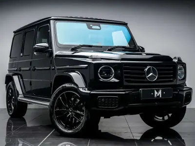 Usado Mercedes G450 AMG Line Premium Plus 382 HP (280 kW) 2025 Preto SUV