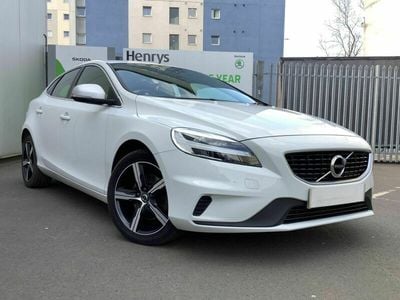 Begagnad Volvo V40 R-Design 122 HK (89 kW) 2018 Vit Kombi