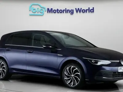 Used VW Golf VIII Edition 131 HP (96 kW) 2023 Blue Hatchback