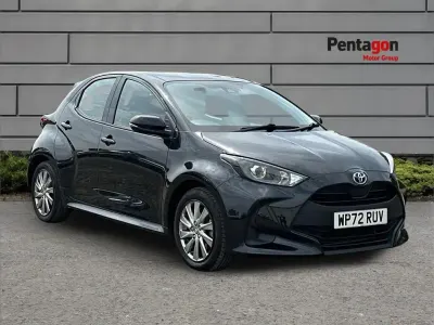 Used Toyota Yaris 116 HP (85 kW) 2023 Black Hatchback