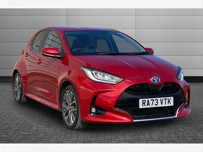 Used Toyota Yaris Hybrid 116 HP (85 kW) 2024 Scarlet flare Hatchback
