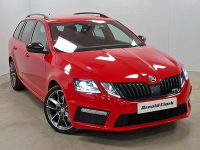 Used Skoda Octavia vRS 245 HP (180 kW) 2019 Red Estate