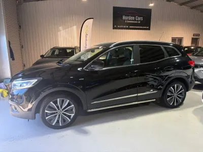 Begagnad Renault Kadjar Signature 130 HK (95 kW) 2016 Svart SUV