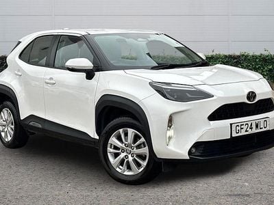 Used 2025 Toyota Yaris Hybrid Estate | £19,399 (Super price)