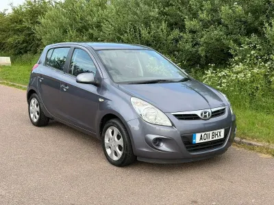 Used Hyundai i20 Comfort 2011 Grey Hatchback
