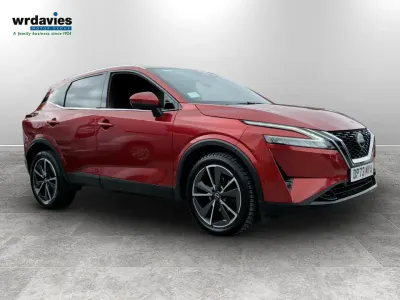 Used Nissan Qashqai Tekna 158 HP (116 kW) 2023 Red SUV