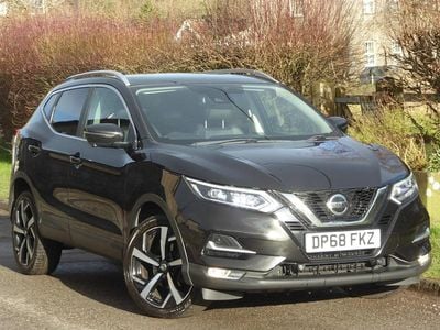 Black Used 2018 Nissan Qashqai Tekna SUV | £7,795 (Fair price)