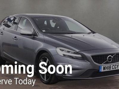 Used Volvo V40 R-Design 122 HP (89 kW) 2018 Grey Hatchback
