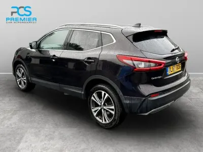Used Nissan Qashqai N-Connecta 2017 Black SUV