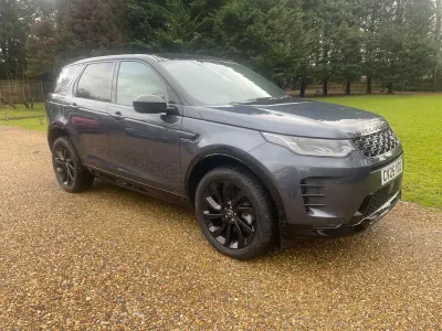 Second-hand Land Rover Discovery Sport SE Dynamic 309 CP (227 kW) 2025 Albastru SUV