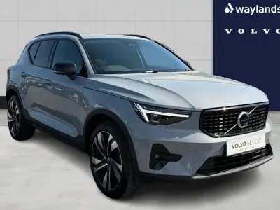 Used Volvo XC40 Ultra 161 HP (118 kW) 2025 Grey SUV